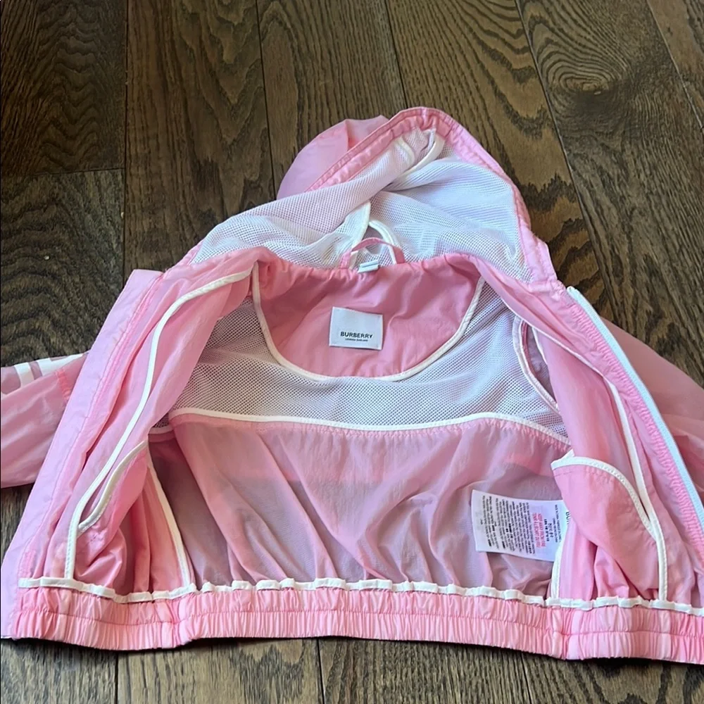 Burberry Pink Hooded Windbreaker jacket 12 months baby designer sale - Picture 5 of 10